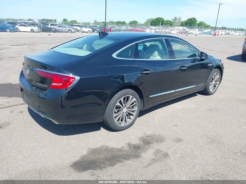 Buick LaCrosse 4dr Sdn Essence FWD 2017