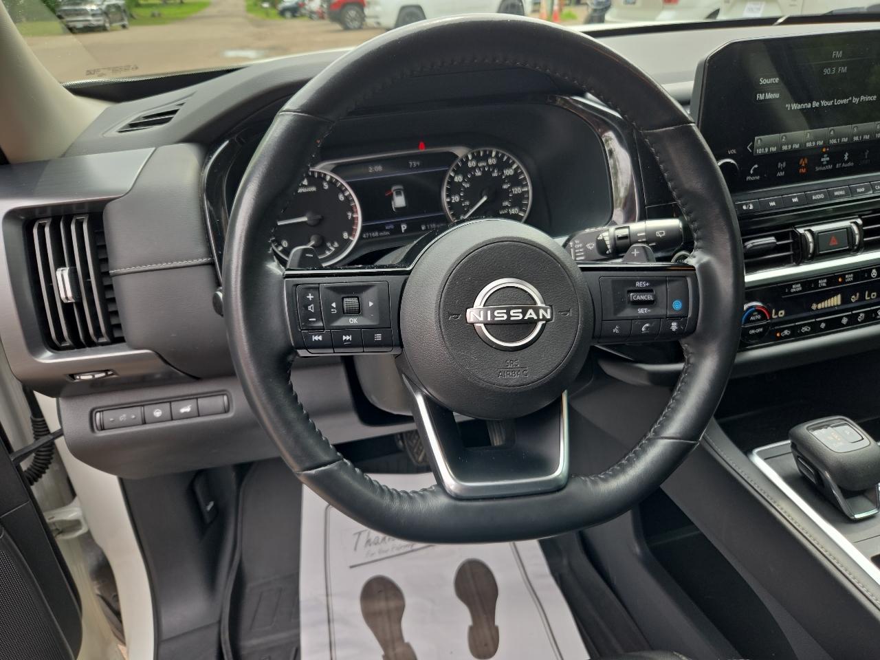 Nissan Pathfinder SL 4WD 2023