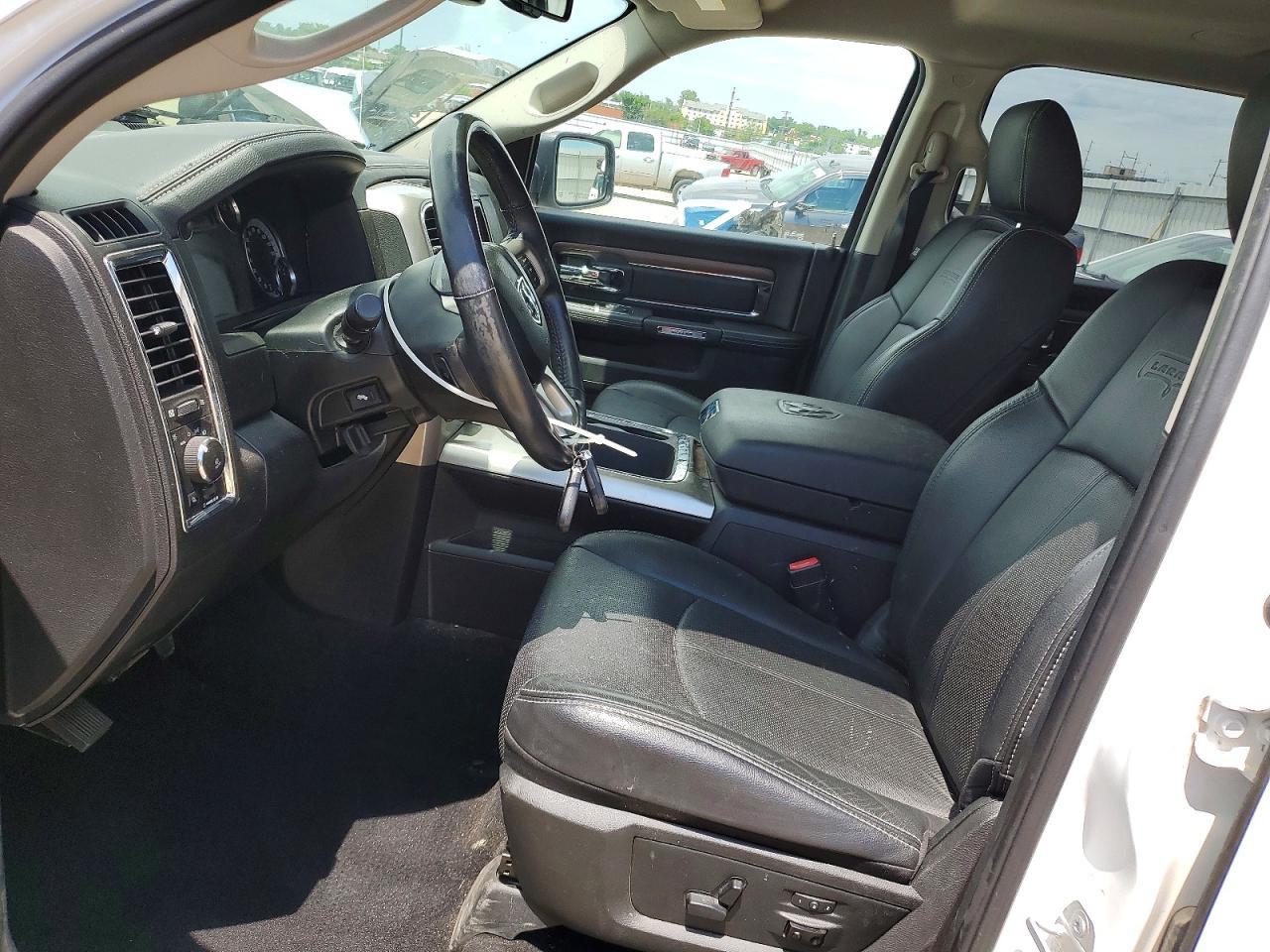 RAM 1500 Laramie 4x4 Crew Cab 5'7" Box 2018