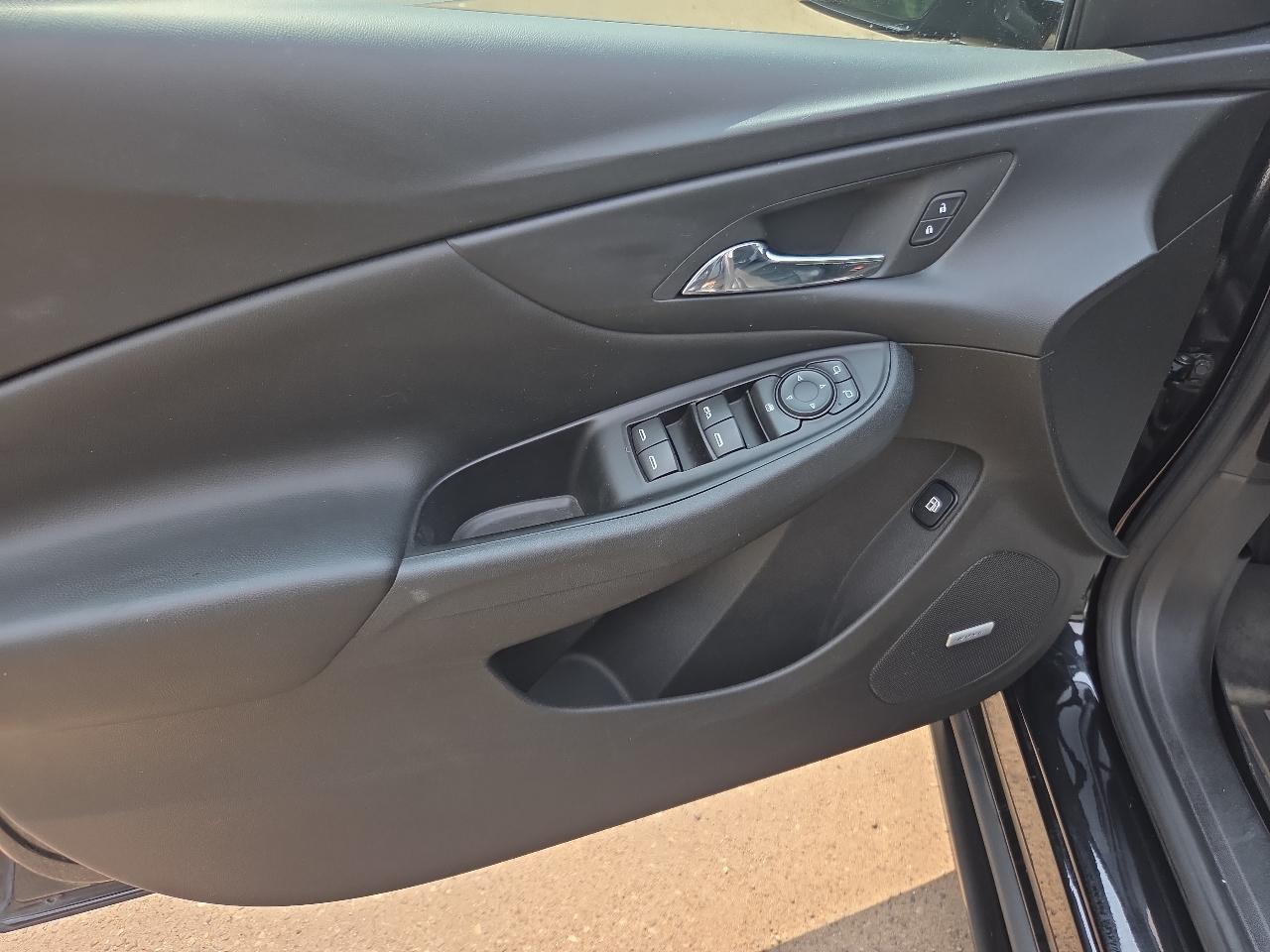 Chevrolet Volt 5dr HB Premier 2017