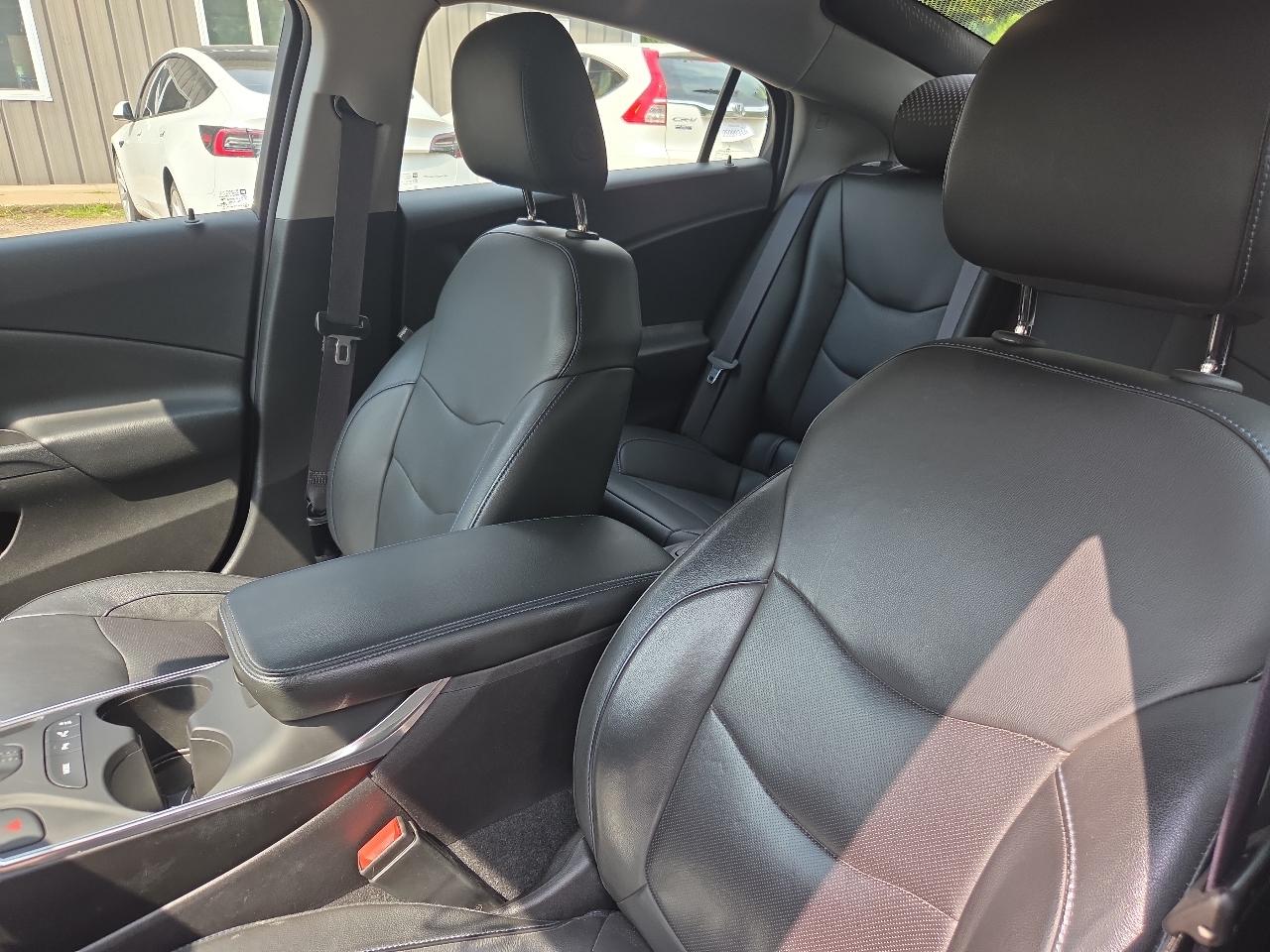 Chevrolet Volt 5dr HB Premier 2017