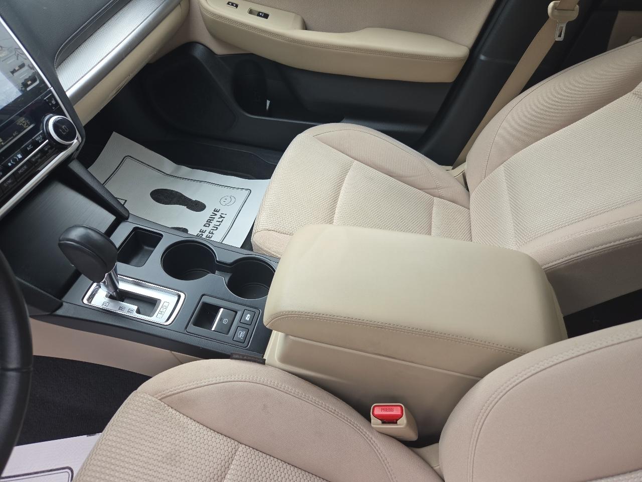Subaru Outback 2.5i Premium 2019