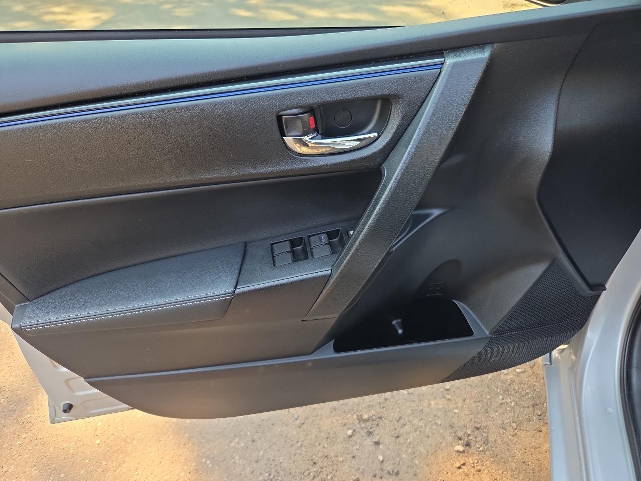Toyota Corolla L CVT (Natl) 2018
