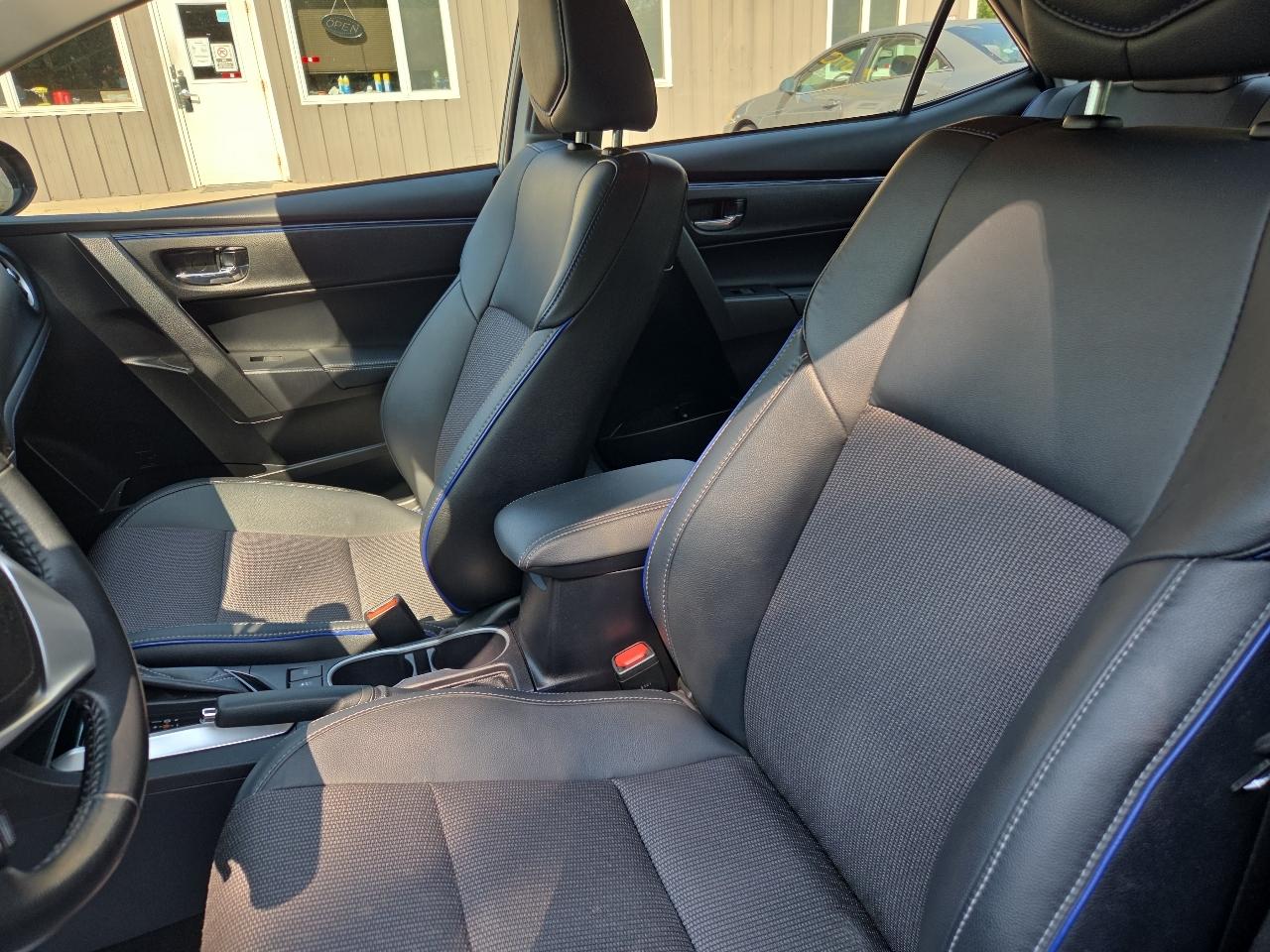 Toyota Corolla L CVT (Natl) 2018