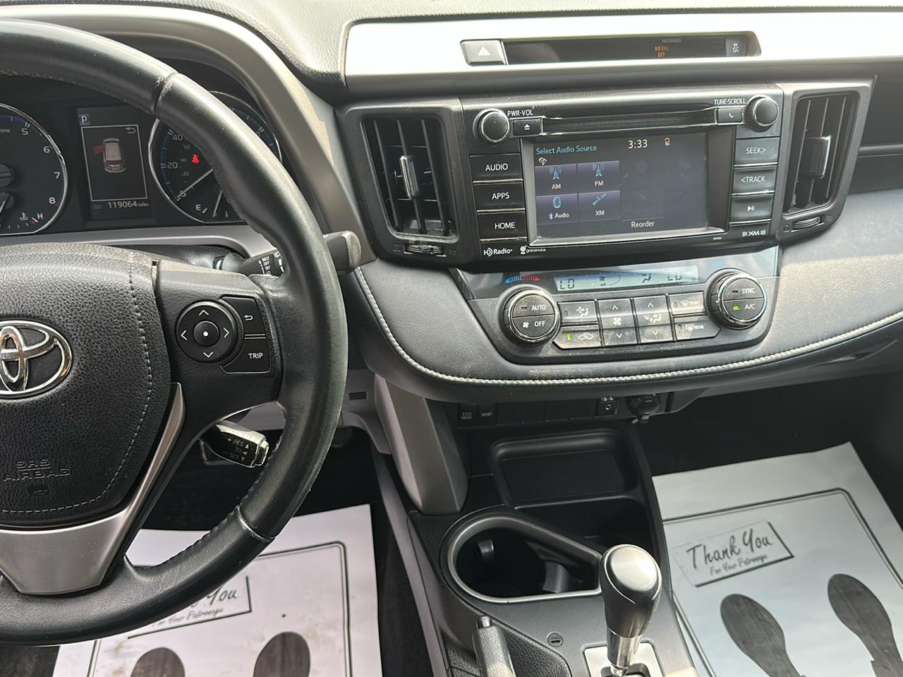 Toyota RAV4 AWD 4dr XLE (Natl) 2016
