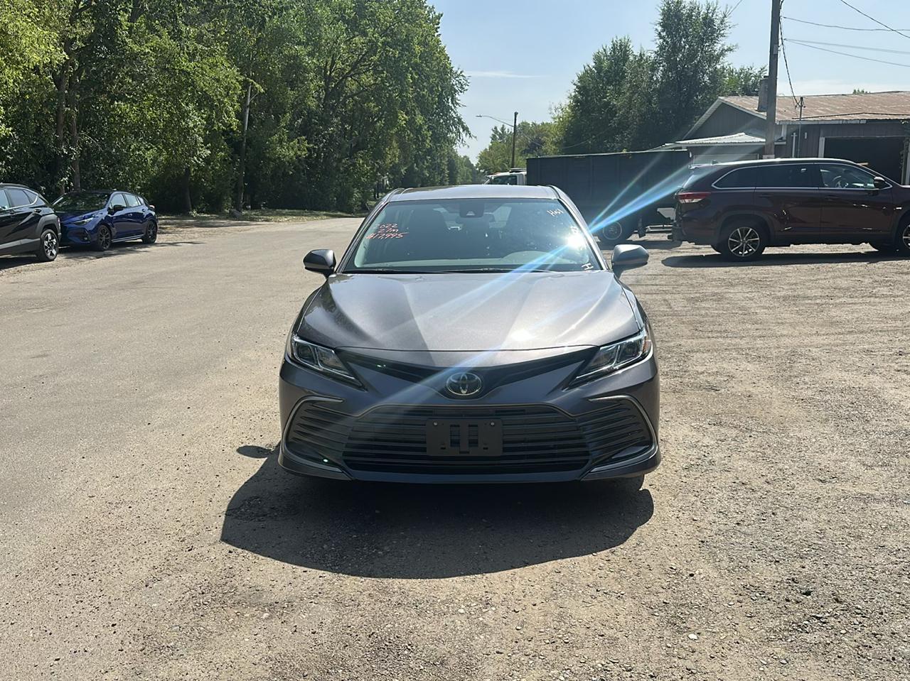 Toyota Camry LE Auto (Natl) 2022
