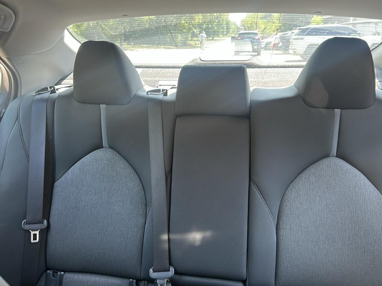 Toyota Camry LE Auto (Natl) 2022