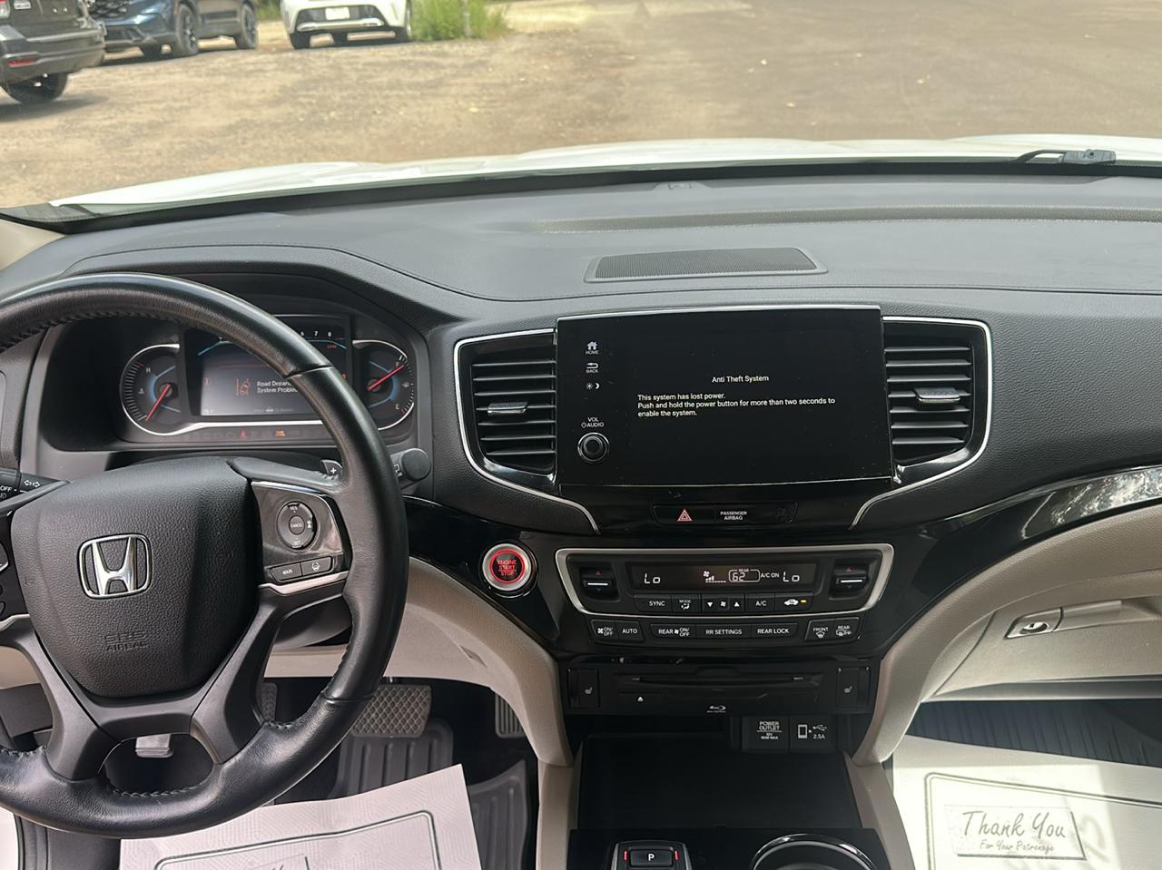 Honda Pilot Touring 8-Passenger AWD 2020