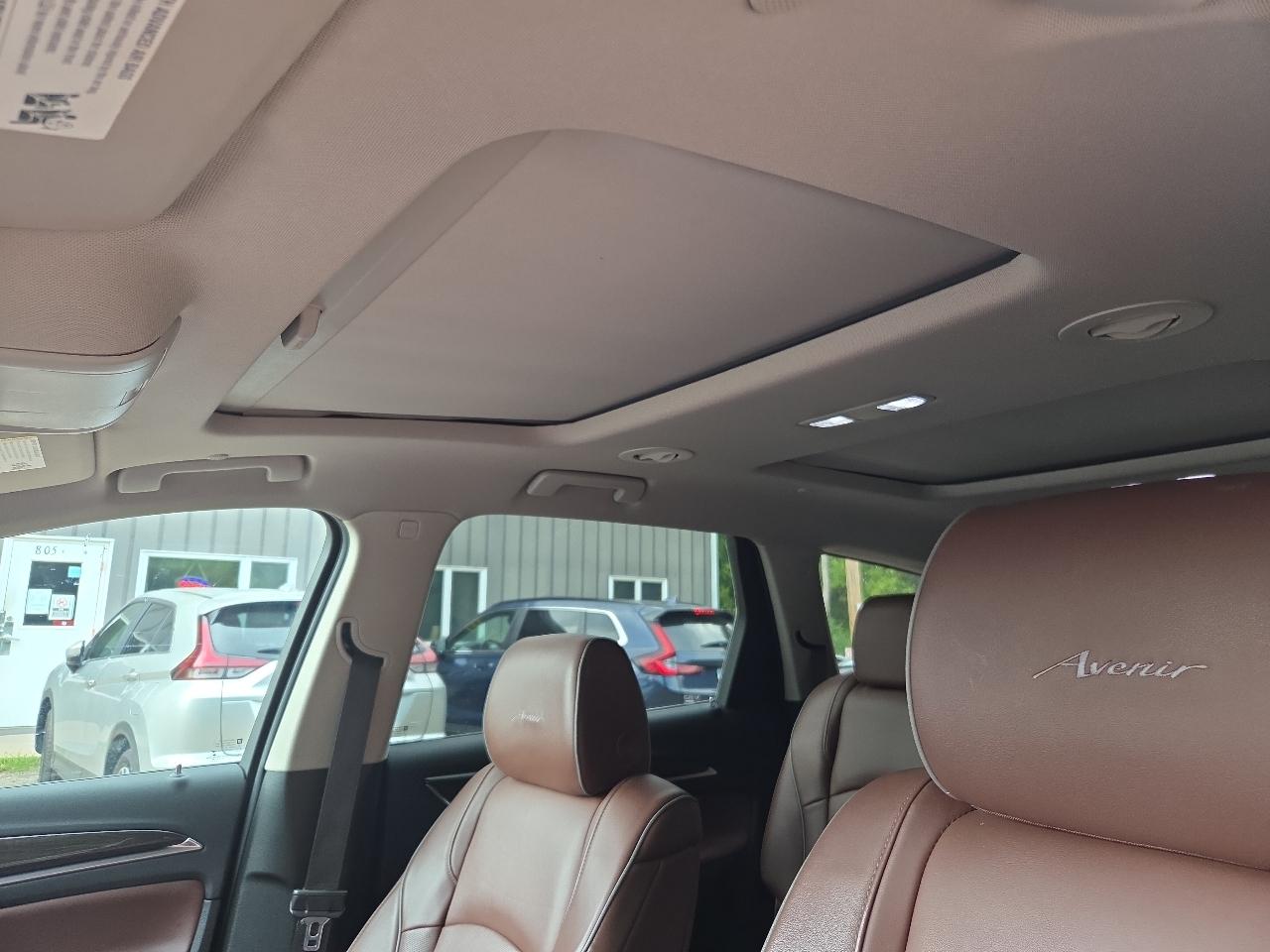 Buick Enclave AWD 4dr Avenir 2021