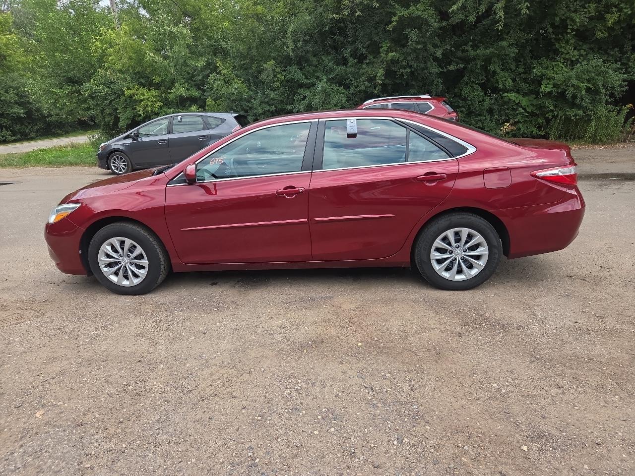 Toyota Camry XLE Auto (Natl) 2017
