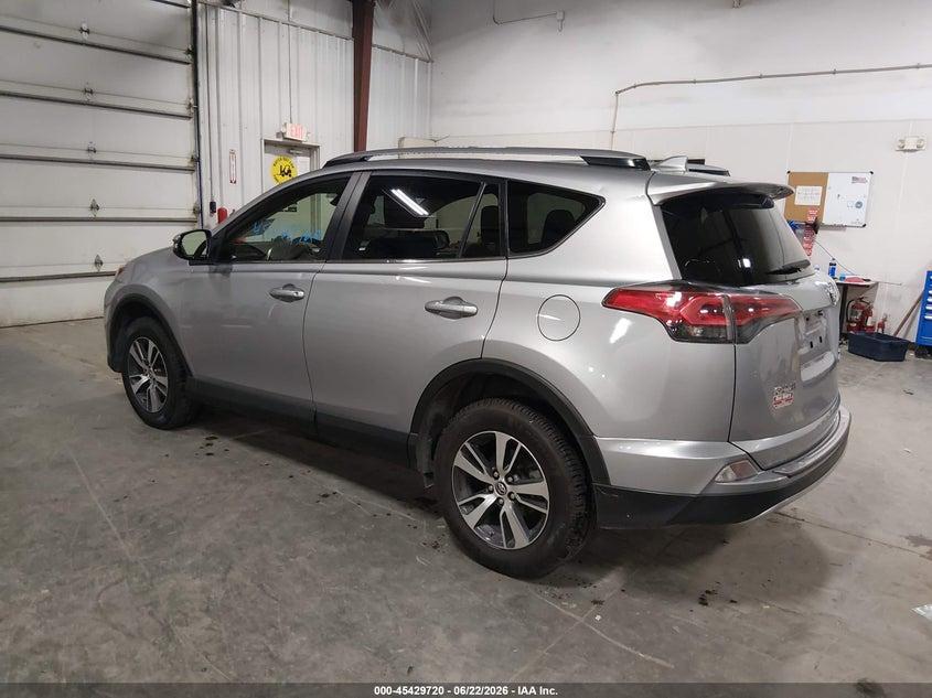 Toyota RAV4 XLE AWD (Natl) 2018
