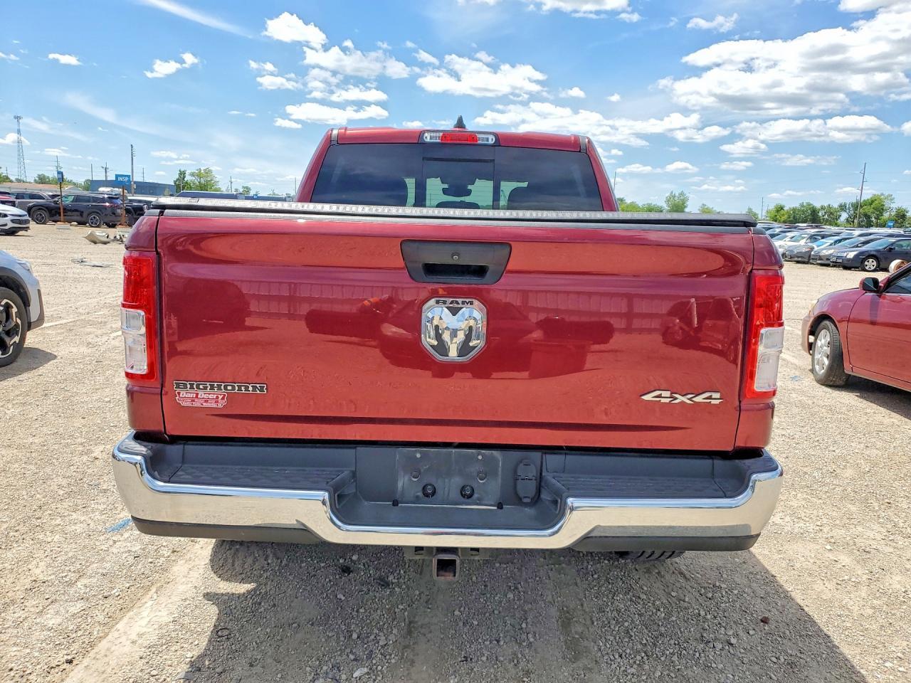 RAM 1500 Big Horn 4x4 Crew Cab 5'7" Box 2023