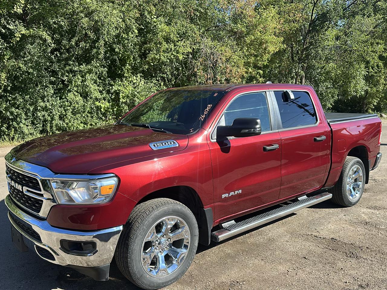 RAM 1500 Big Horn 4x4 Crew Cab 5'7" Box 2023