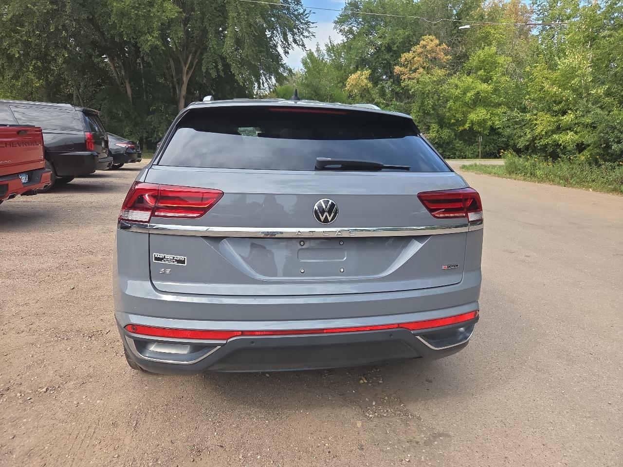 Volkswagen Atlas Cross Sport 2.0T SE w/Technology 4MOTION 2021