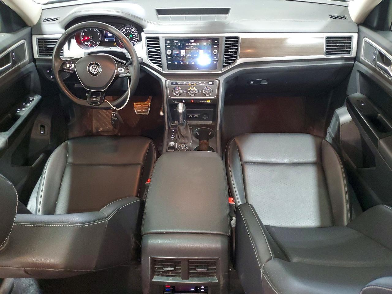 Volkswagen Atlas 3.6L V6 SE w/Technology R-Line 4MOTION 2019