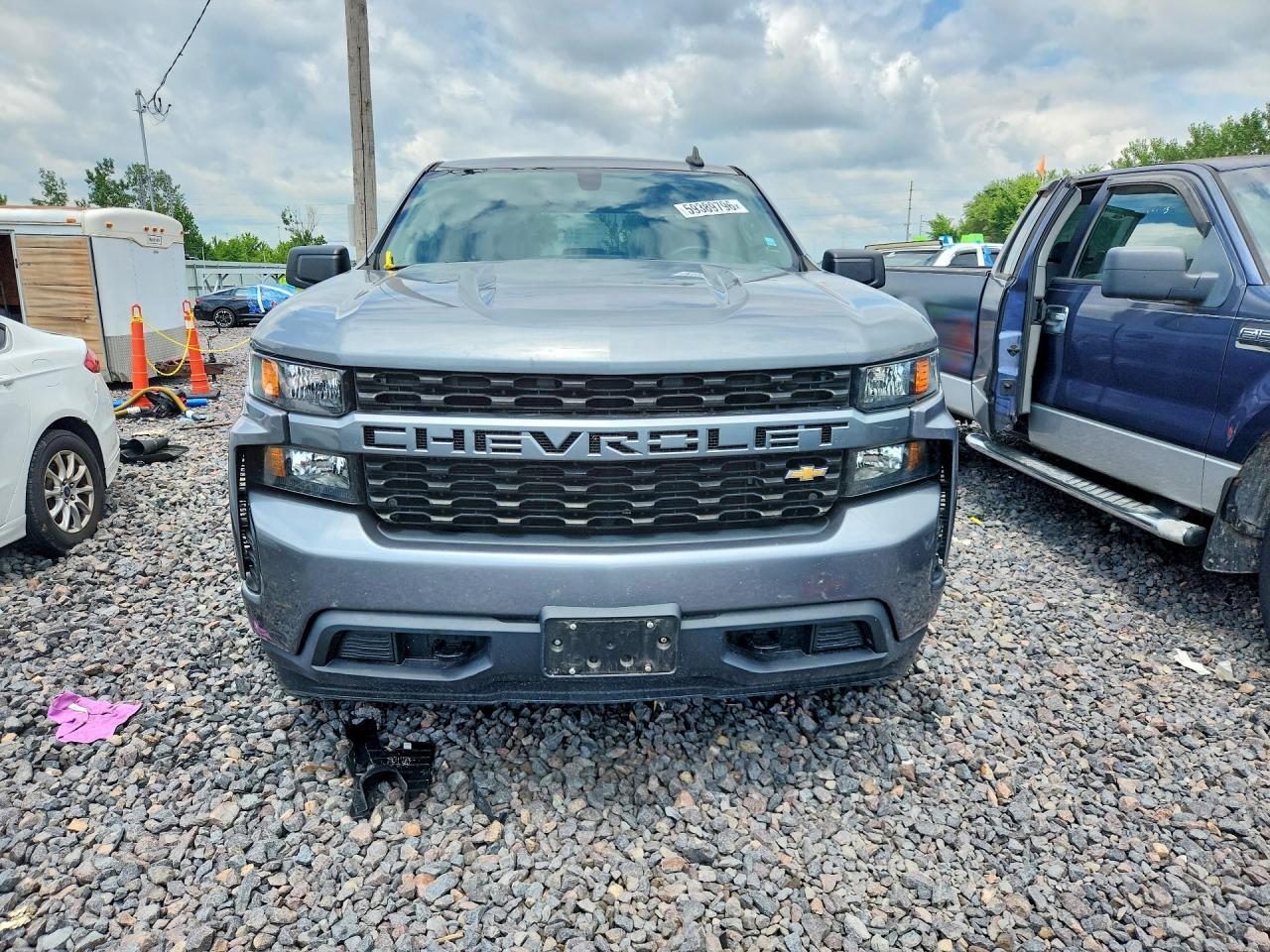 Chevrolet Silverado 1500 4WD Crew Cab 147" Custom 2021