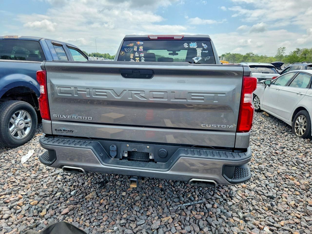 Chevrolet Silverado 1500 4WD Crew Cab 147" Custom 2021