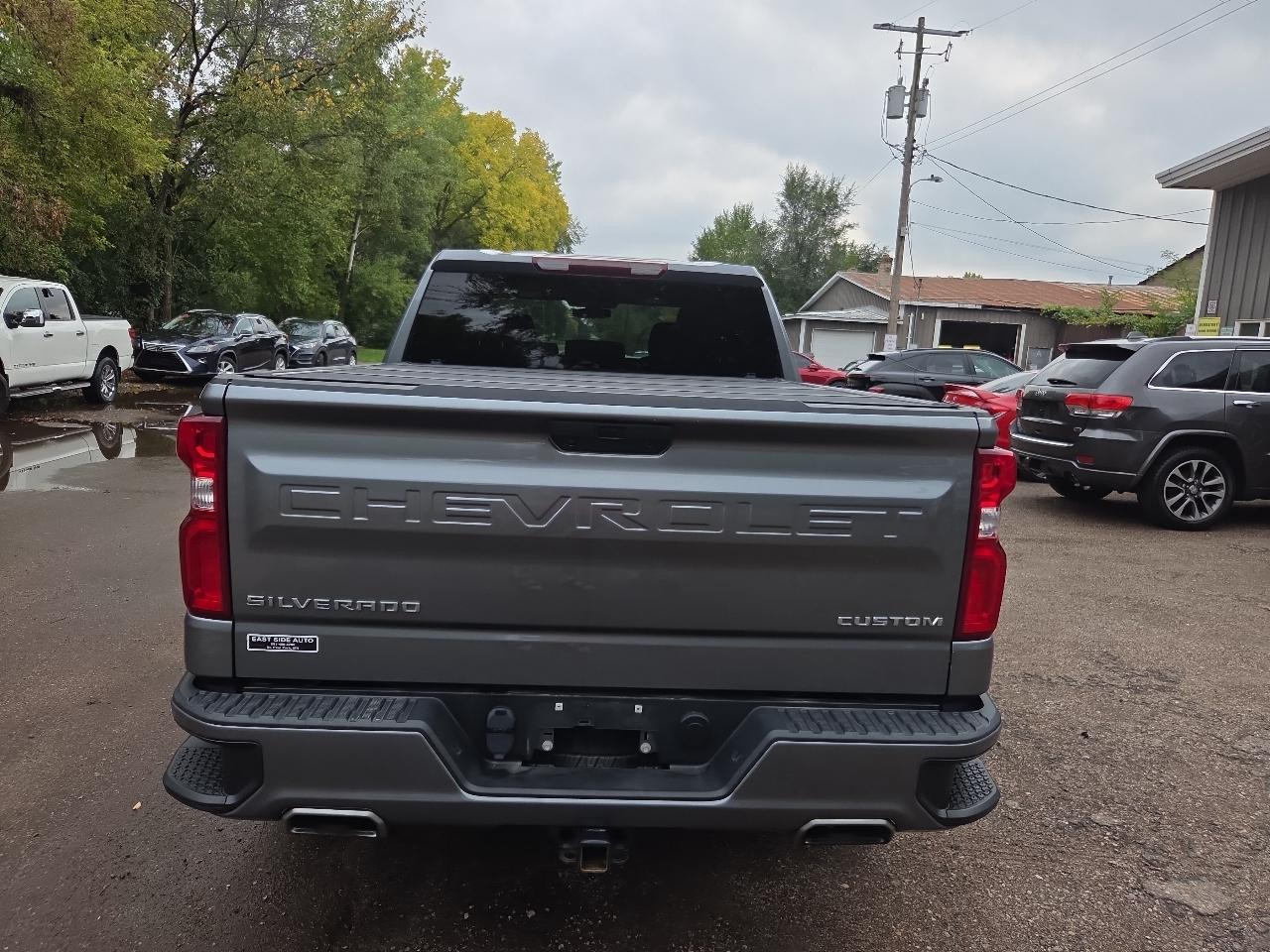 Chevrolet Silverado 1500 4WD Crew Cab 147" Custom 2021