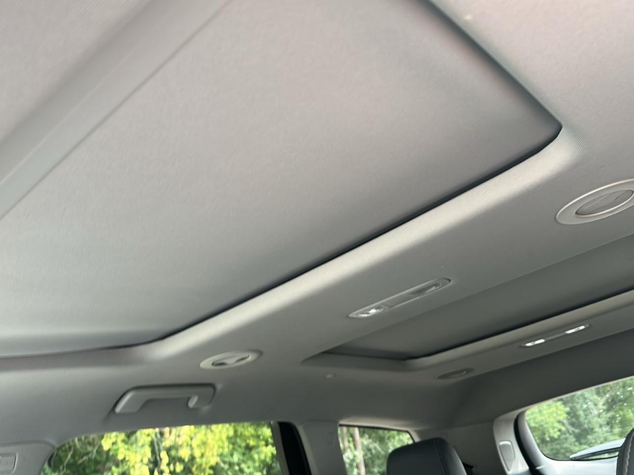 Buick Enclave AWD 4dr Essence 2021