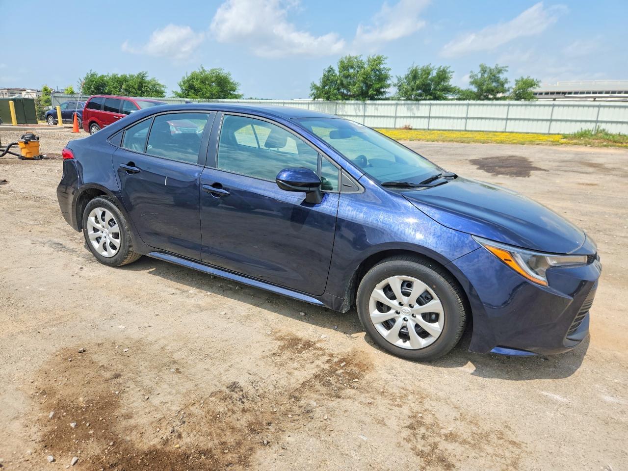 Toyota Corolla LE CVT (Natl) 2025
