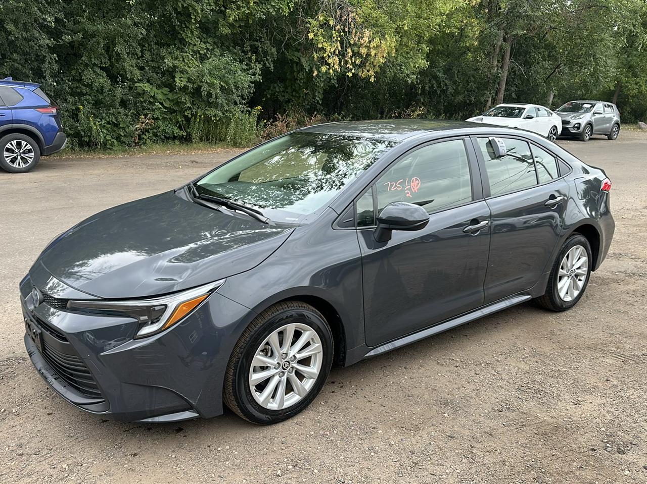 Toyota Corolla Hybrid LE FWD (Natl) 2024