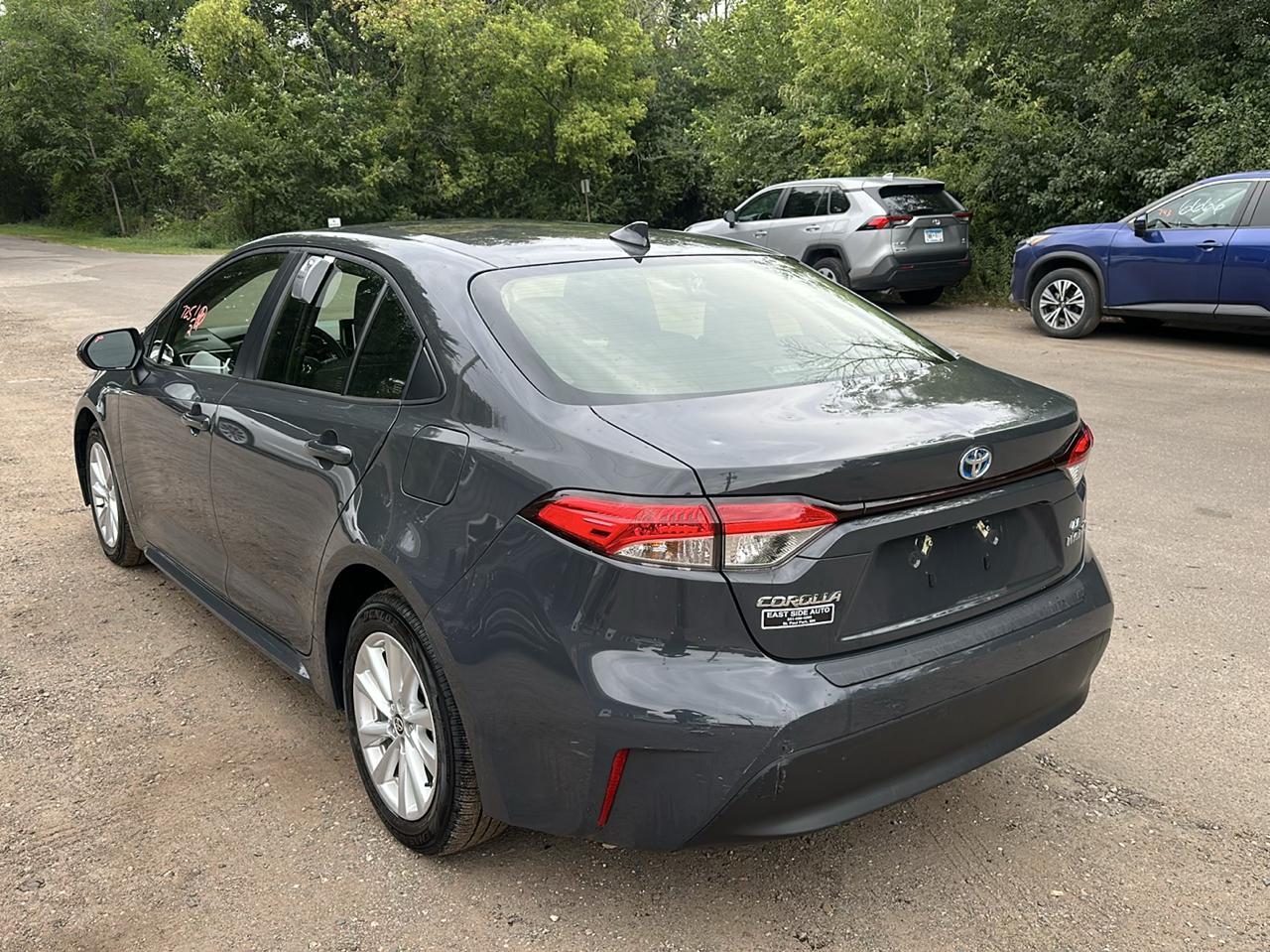 Toyota Corolla Hybrid LE FWD (Natl) 2024