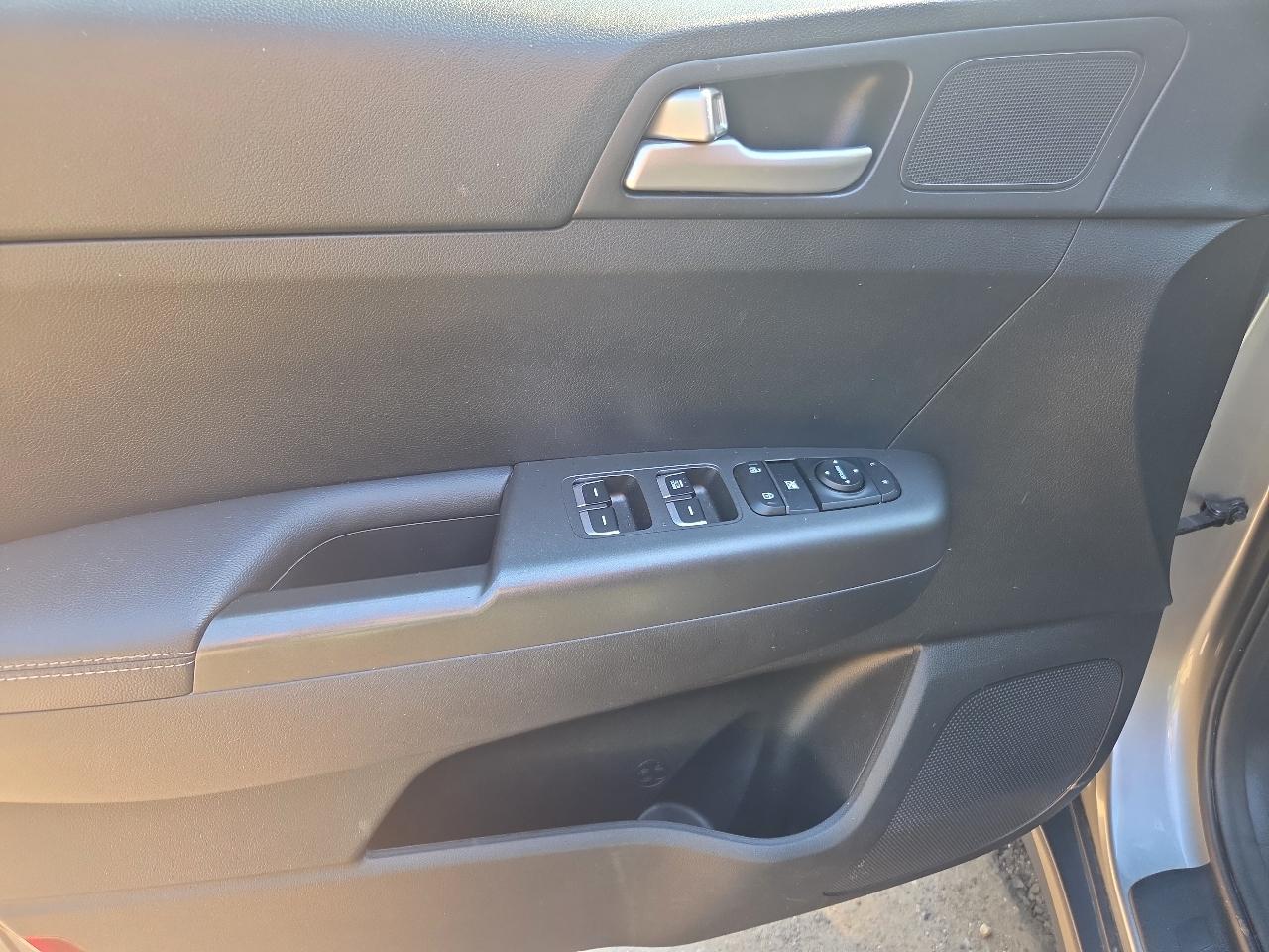 Kia Sportage LX AWD 2021
