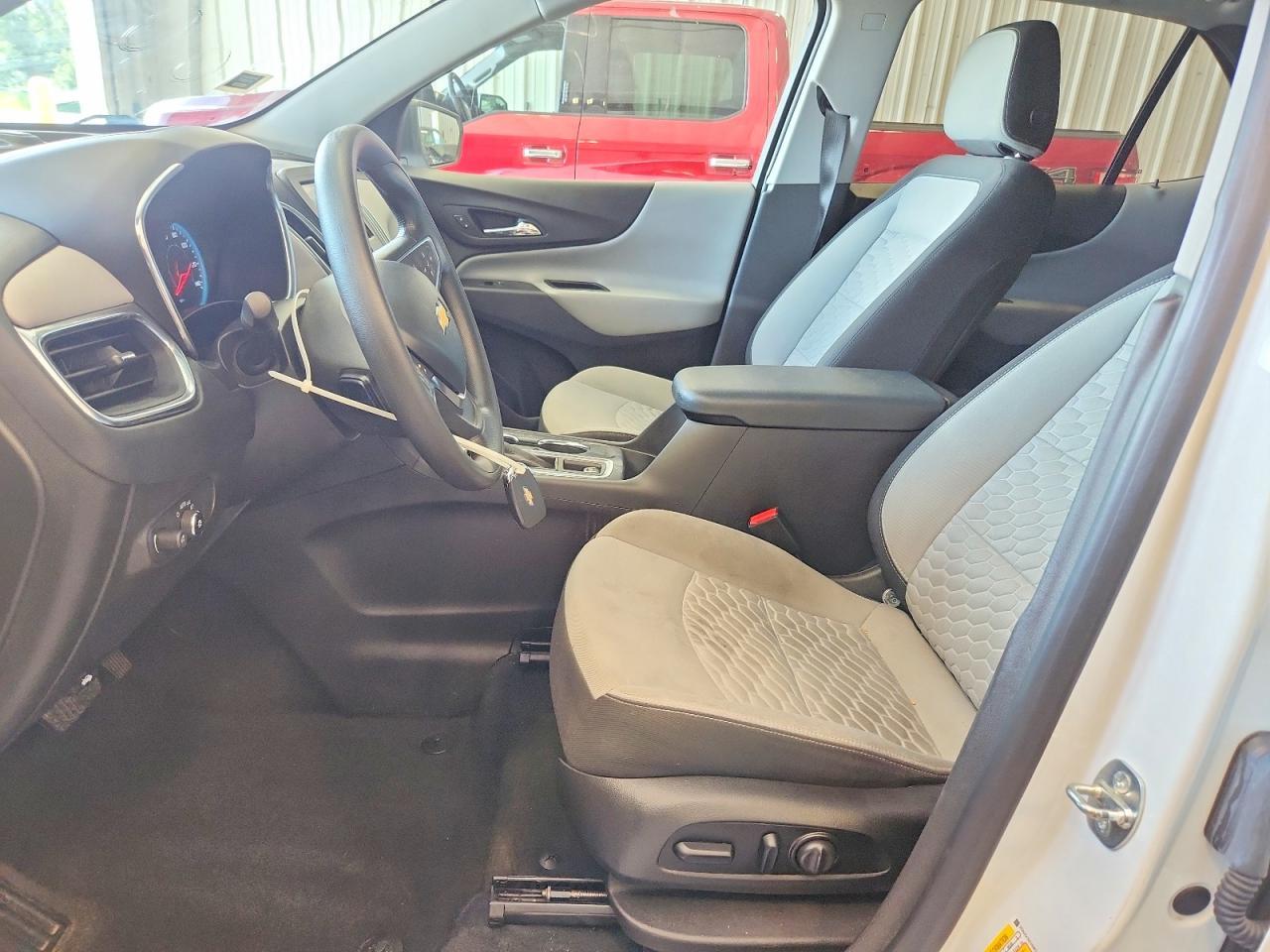 Chevrolet Equinox AWD 4dr LS w/1LS 2021