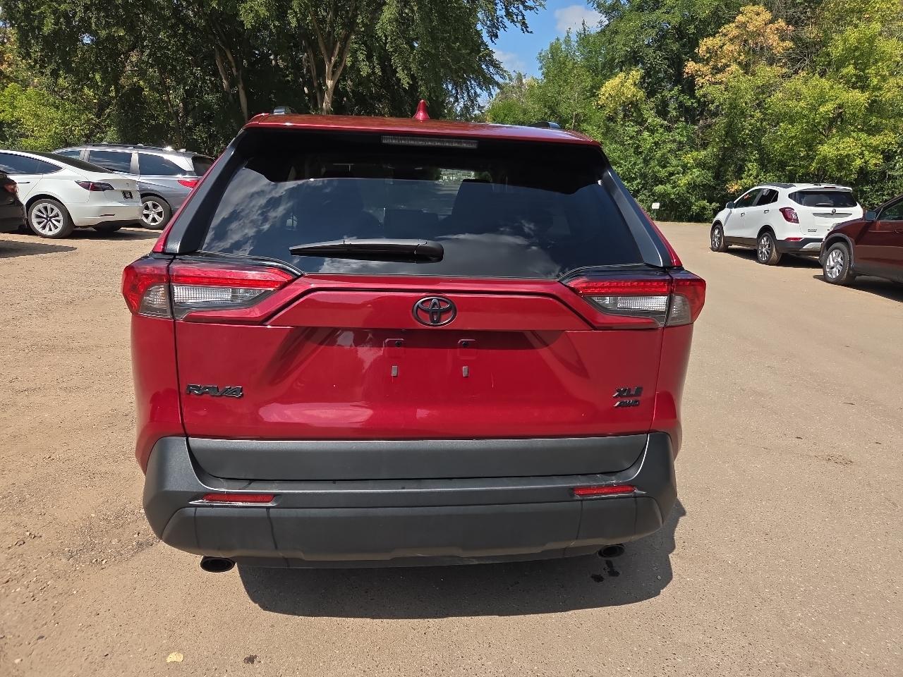 Toyota RAV4 XLE AWD (Natl) 2024