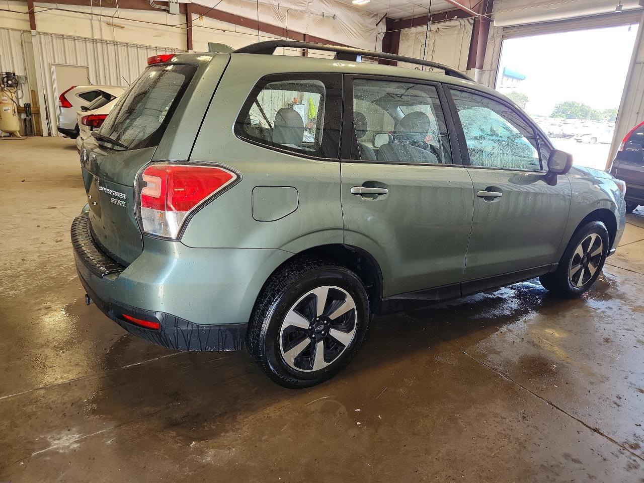 Subaru Forester 2.5i CVT 2017