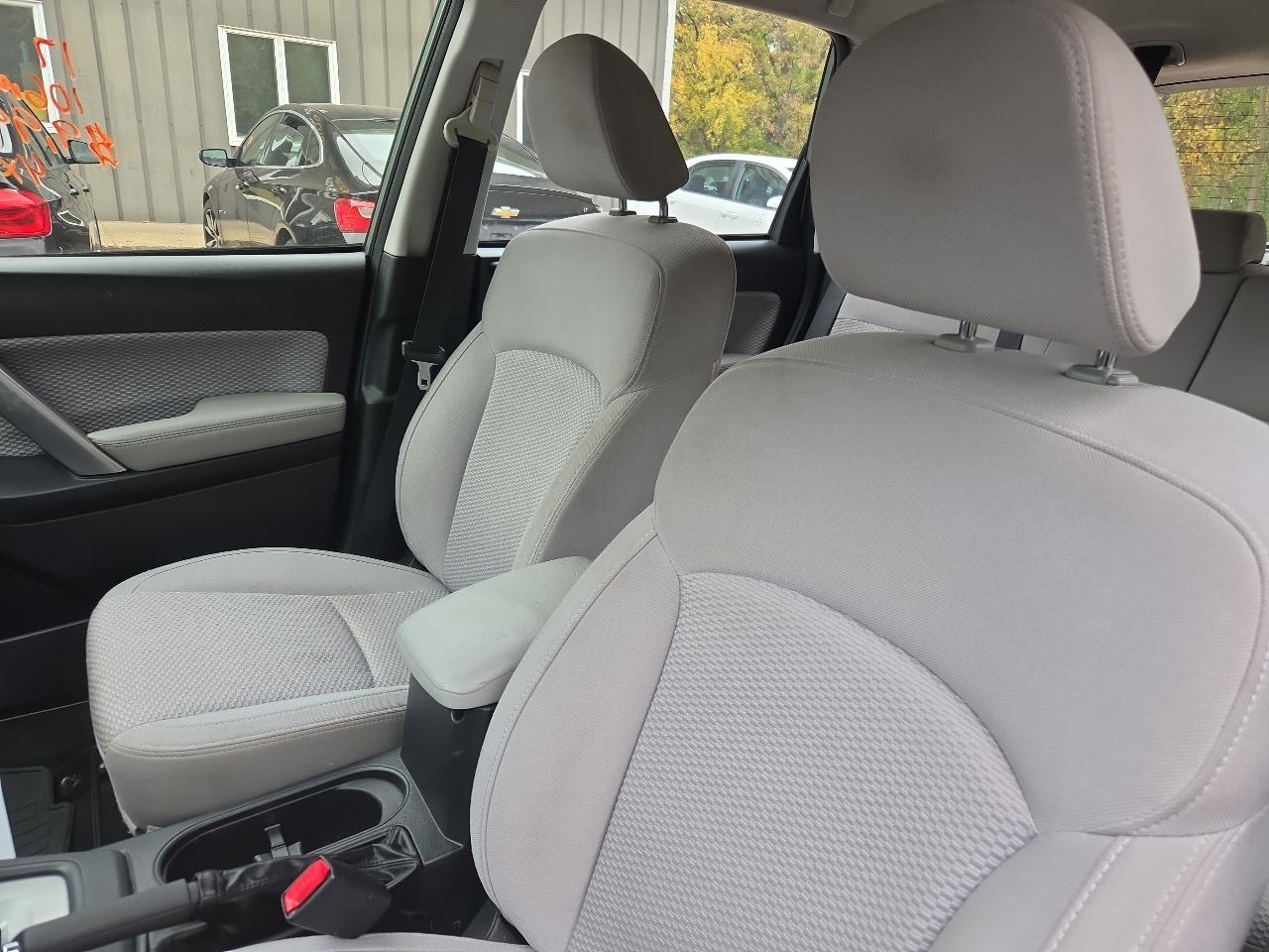 Subaru Forester 2.5i CVT 2017