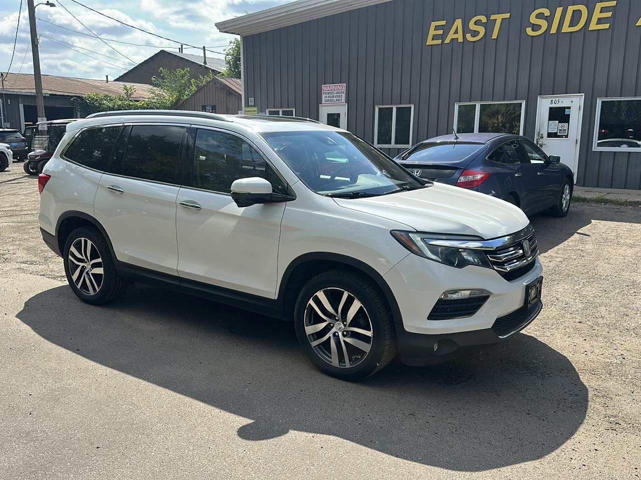 Honda Pilot Touring AWD 2017