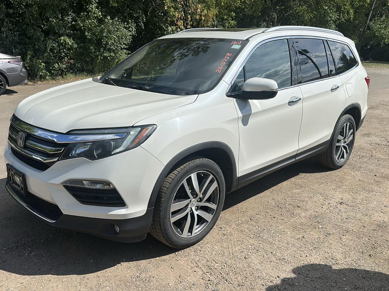 Honda Pilot Touring AWD 2017