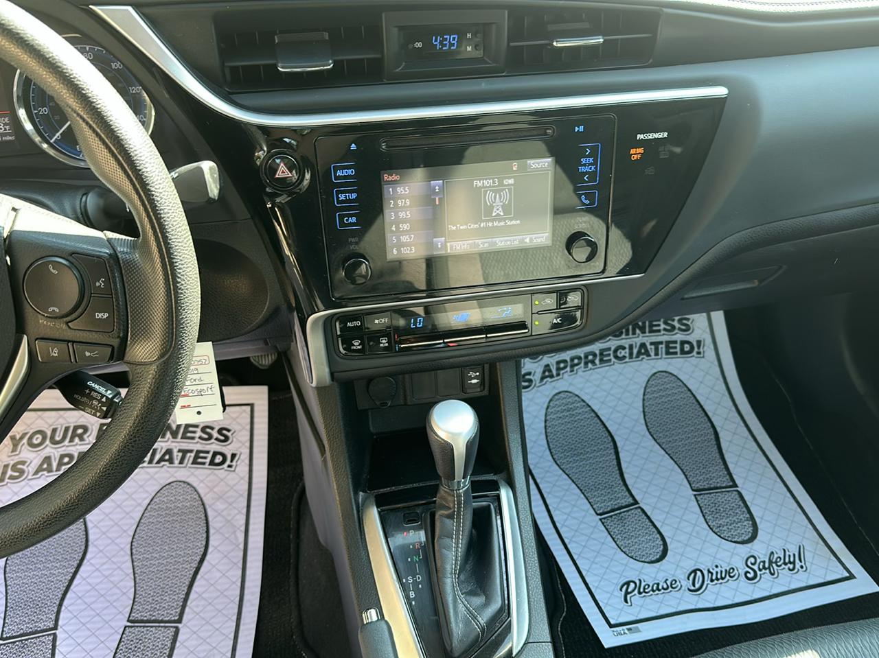 Toyota Corolla L CVT (Natl) 2017