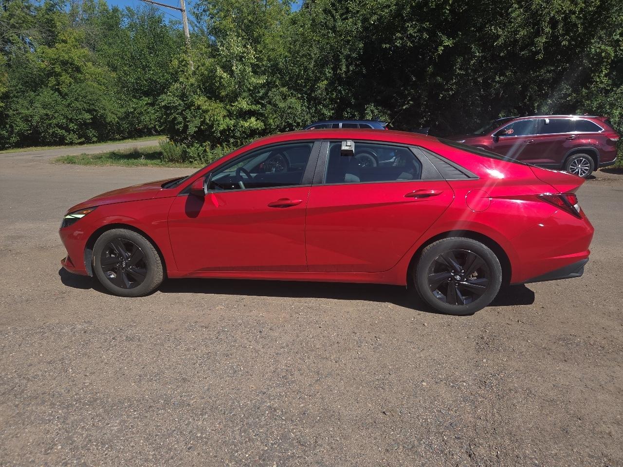 Hyundai Elantra SEL IVT 2023