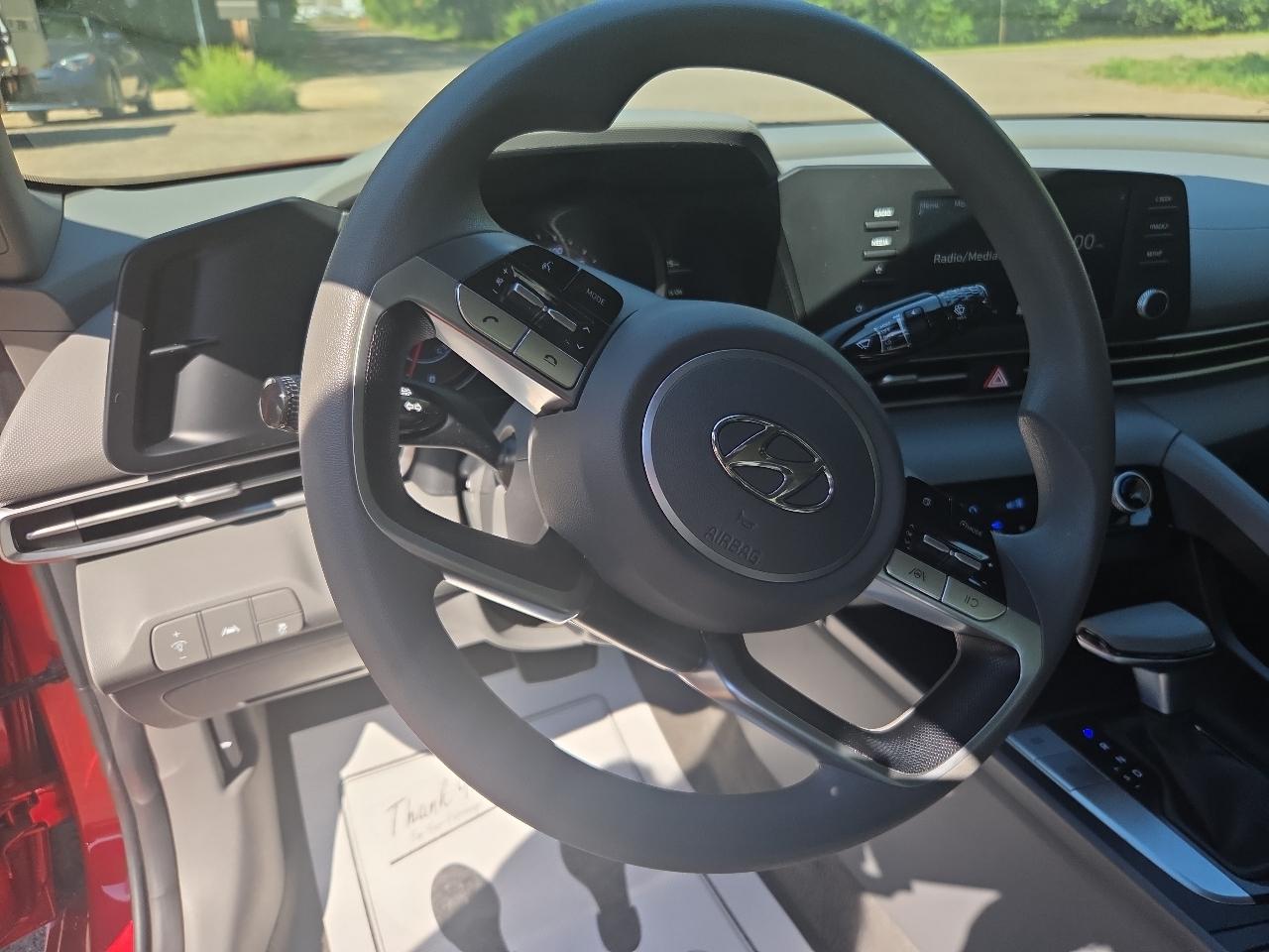 Hyundai Elantra SEL IVT 2023