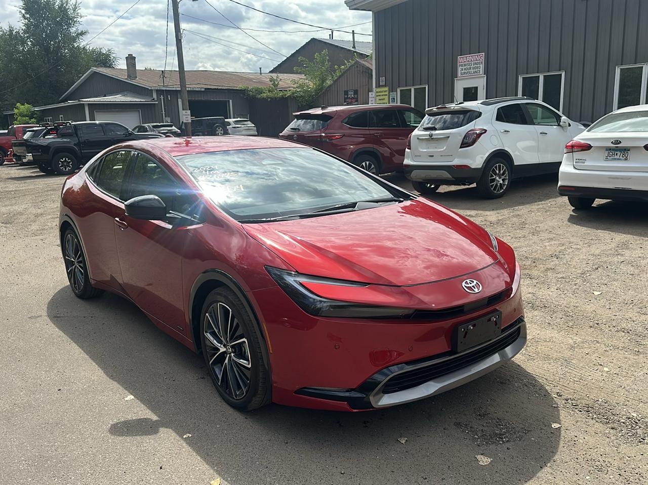 Toyota Prius LE AWD (Natl) 2024