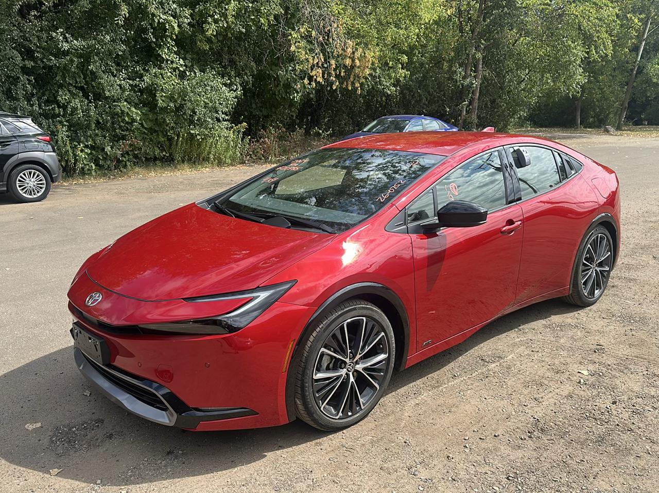 Toyota Prius LE AWD (Natl) 2024