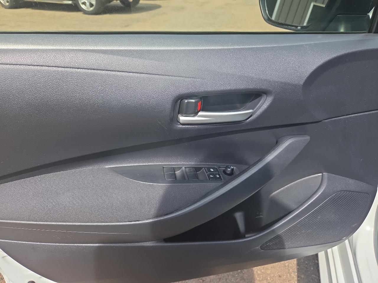 Toyota Corolla LE CVT (Natl) 2020