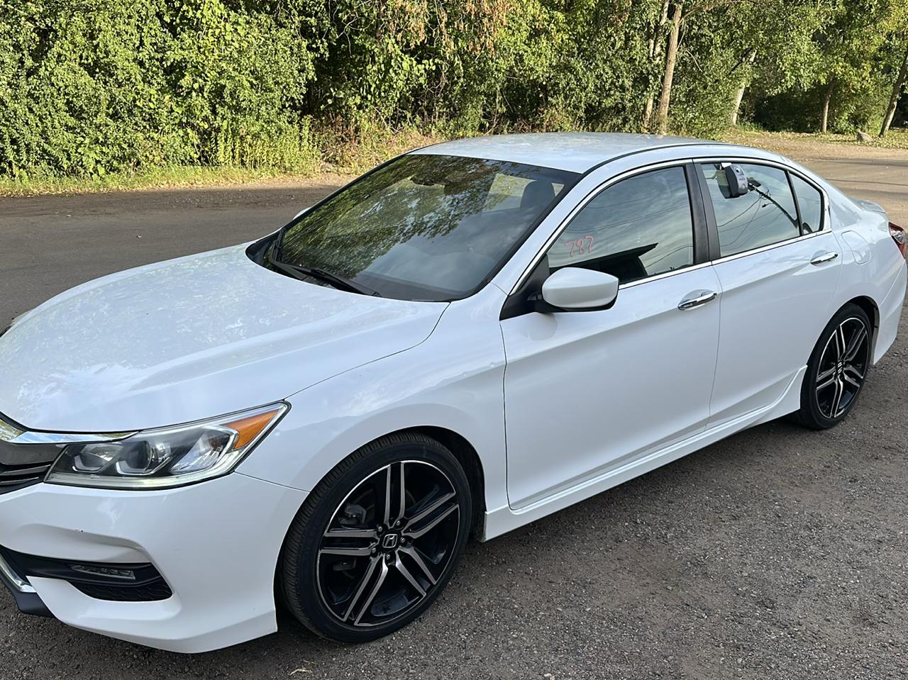 Honda Accord Sedan 4dr I4 CVT Sport w/Honda Sensing 2016
