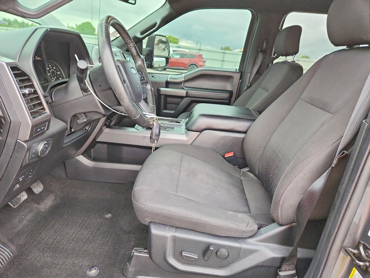 Ford F-150 XL 4WD SuperCrew 5.5' Box 2019