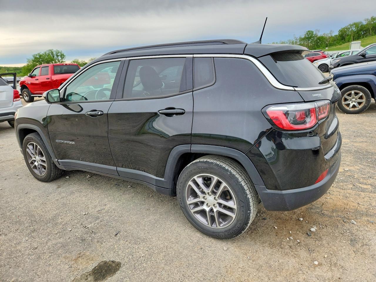 Jeep Compass Latitude w/Sun/Safety Pkg FWD 2020