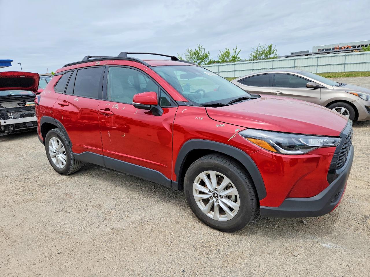 Toyota Corolla Cross LE 2WD (Natl) 2023