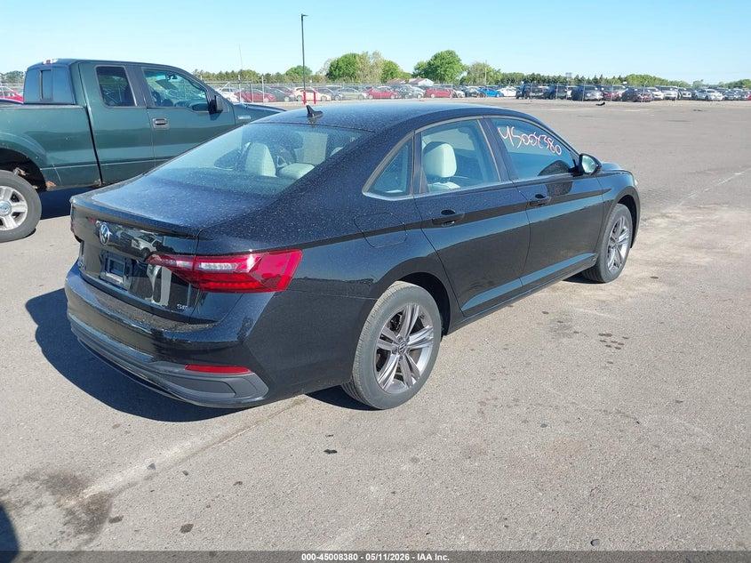 Volkswagen Jetta SE Auto 2022