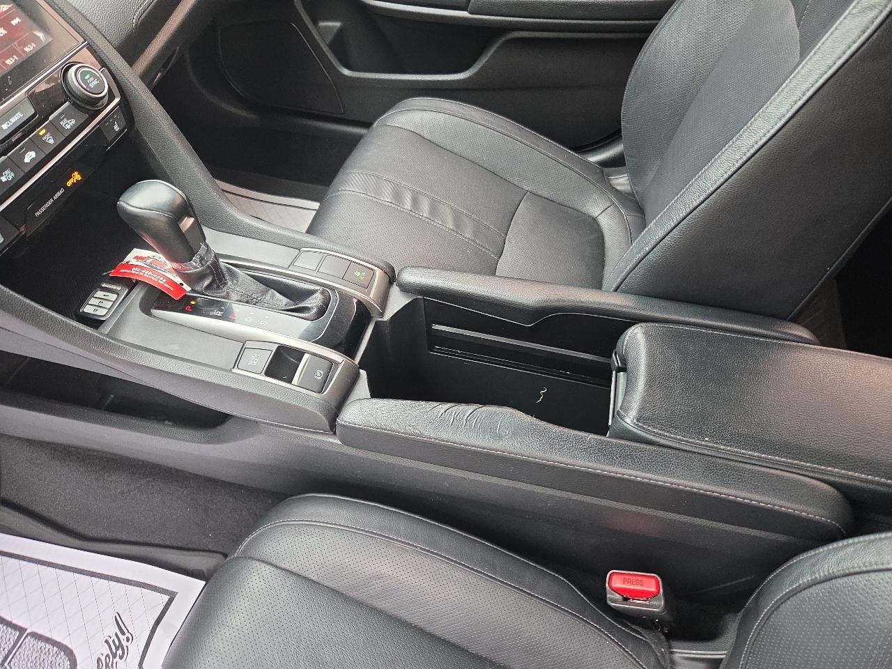 Honda Civic Hatchback Sport Touring CVT 2018