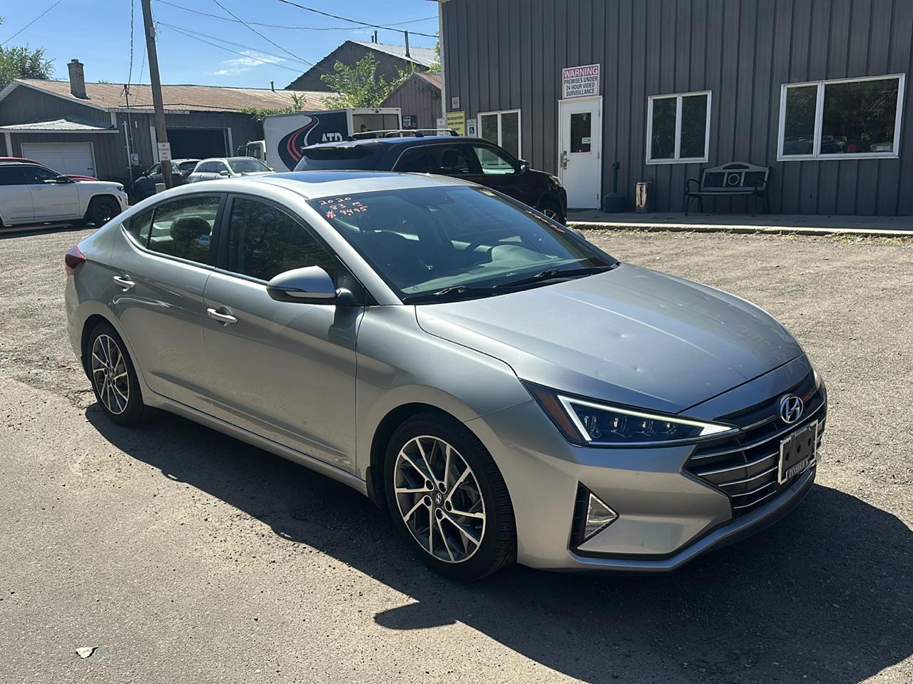 Hyundai Elantra Limited IVT 2020