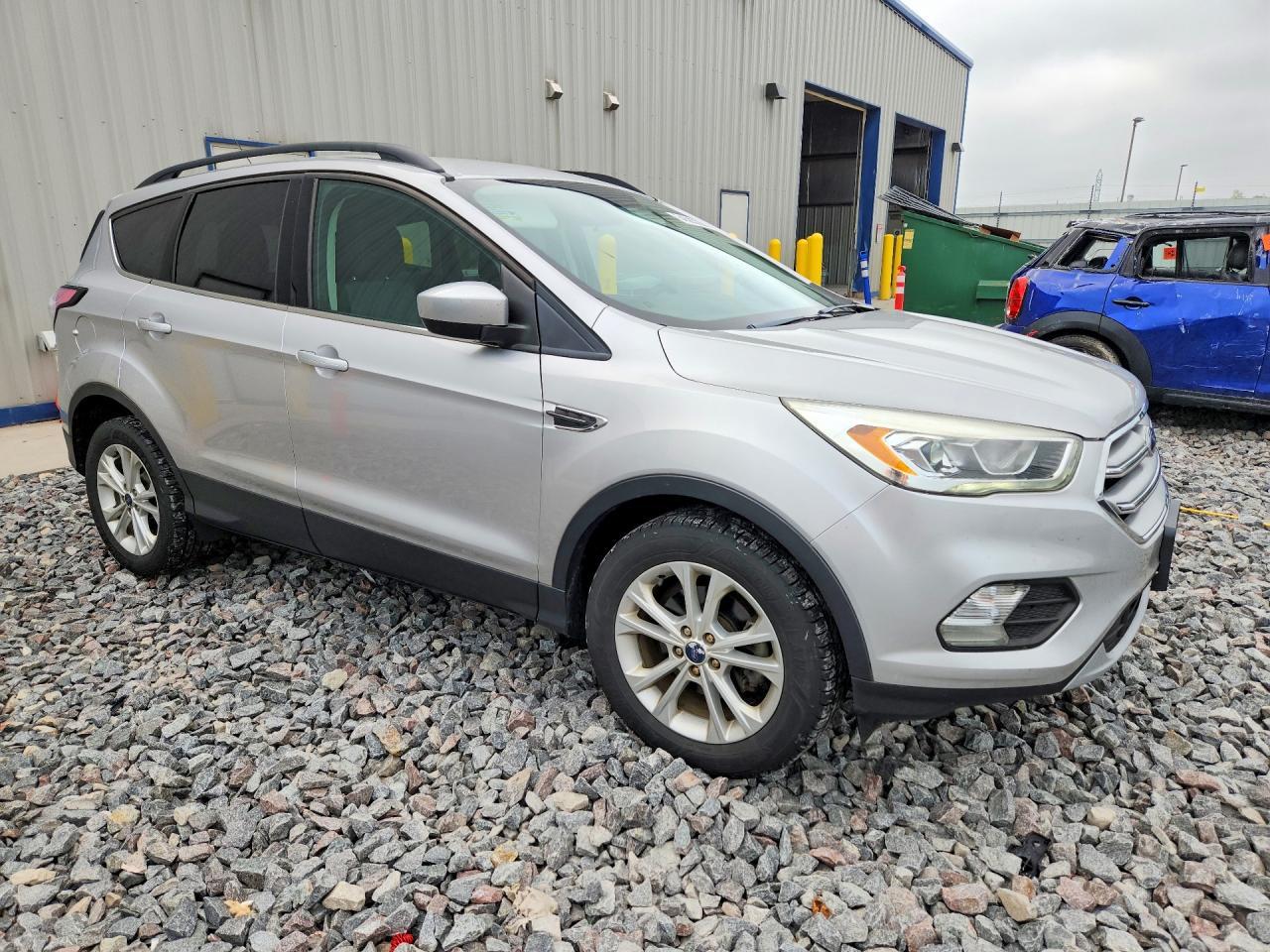 Ford Escape SE FWD 2017