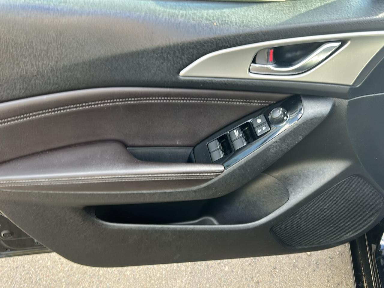 Mazda Mazda3 5-Door Touring Auto 2018