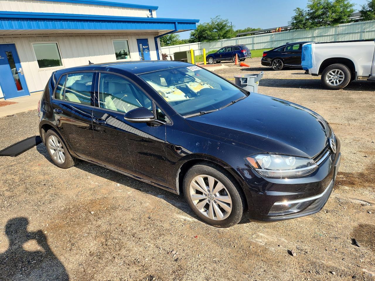 Volkswagen Golf 1.8T S Auto 2018