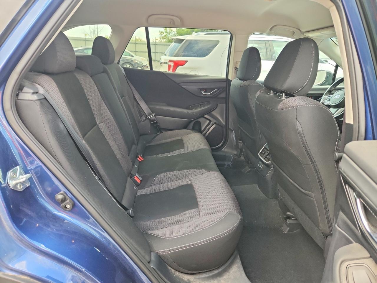 Subaru Outback Premium CVT 2022